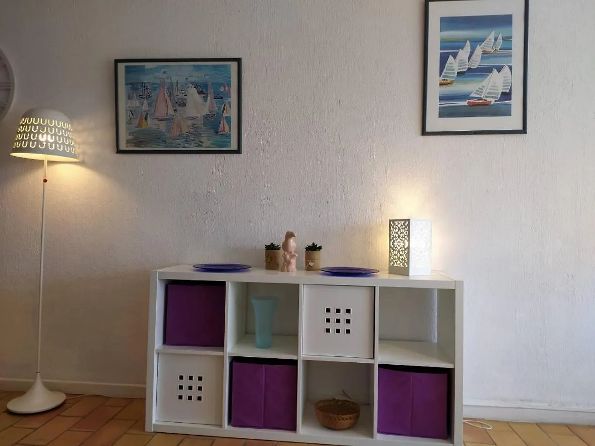 Apartment Sun & Sea Apart Bandol