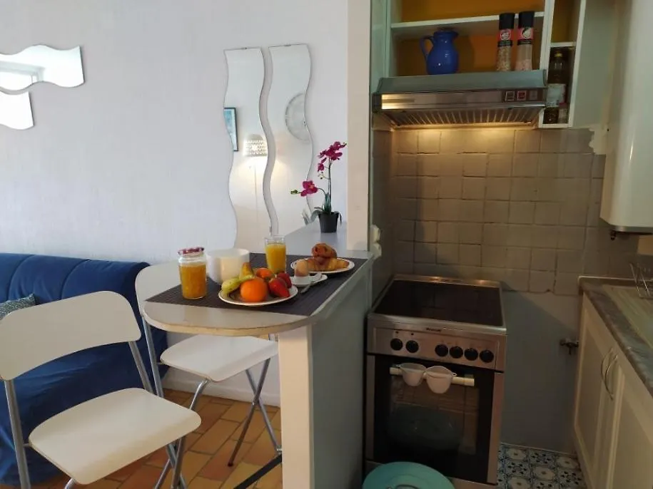 Apartment Sun & Sea Apart Bandol